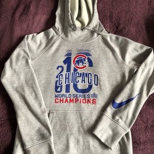 Chicago Cubs sweater